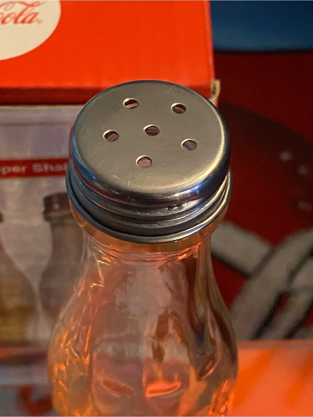 NIB 2009 Coca-Cola Glass Salt & Pepper Shakers-Coke Bottle Set-Official Licensed